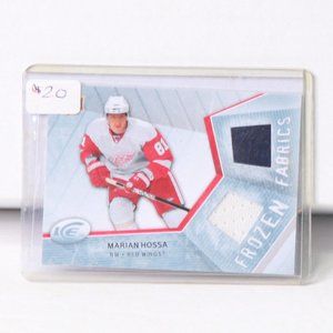 Marian Hossa Upper Deck Ice Frozen Fabrics Game-Used Hockey Card #FF-MH 2008/09